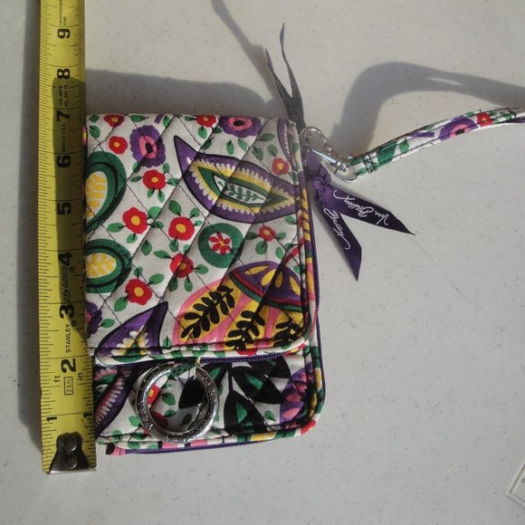 Vera Bradley Handbags - Vera Bradley Bi Fold Wallet with Zipper